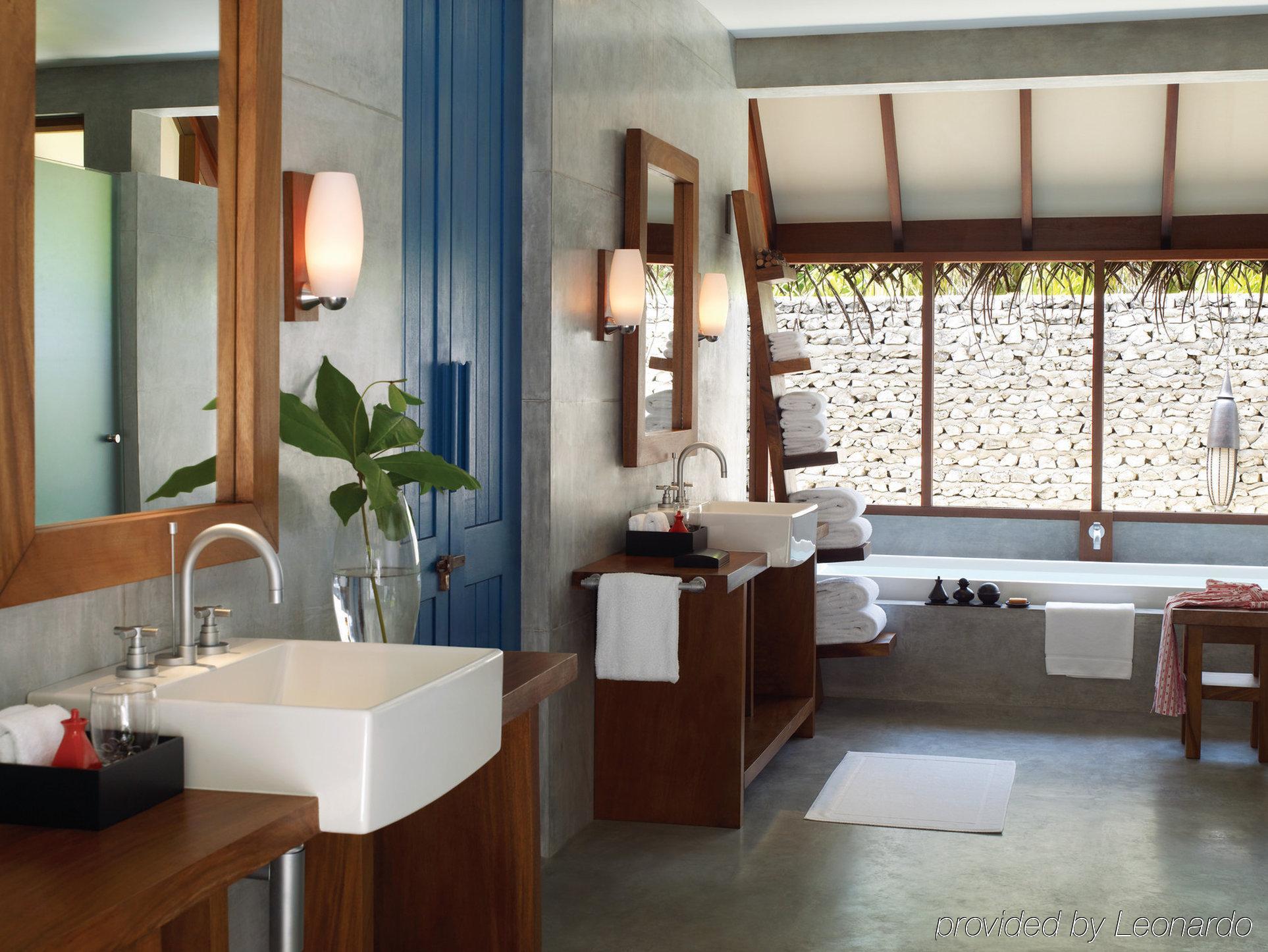 Four Seasons Resort Maldives At Landaa Giraavaru Kamadhoo Ruang foto